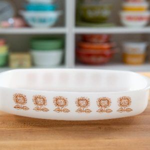 Vintage Federal Glass Sunflower Oval Baking Dish